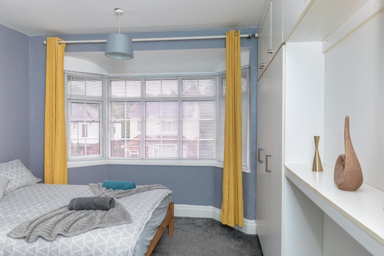 Leeds City Centre Spacious House Free Parking And Wi-Fi Exterior foto